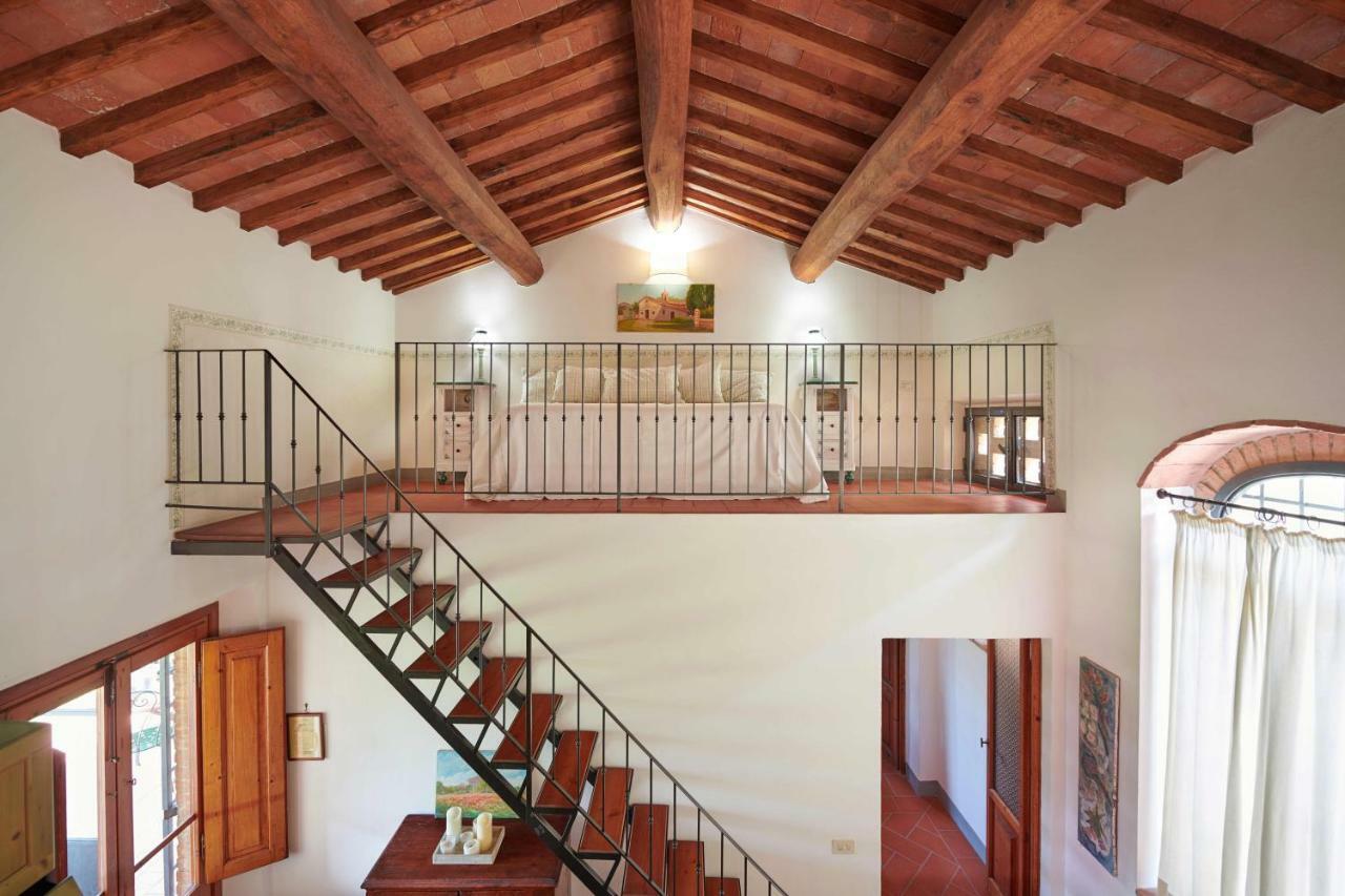 Santa Maria a Poneta Barberino di Val dʼElsa Exterior foto